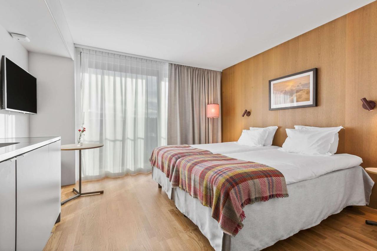 Best Western Plus Ten Hotel Уппландс-Весбю Экстерьер фото